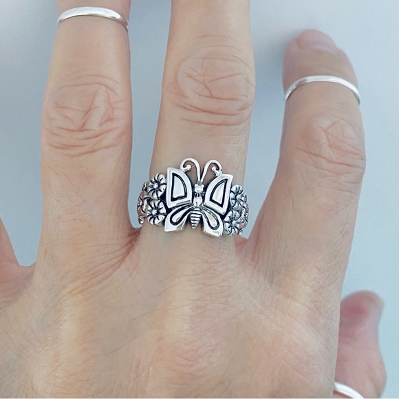 Sterling Silver Statement Butterfly and Plumeria Ring, Flower Rings, Bug Jewelry - Picture 3 of 13